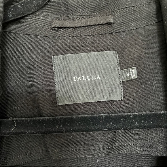 Aritzia Black Talula Kent Blazer size 4 - Picture 4 of 8